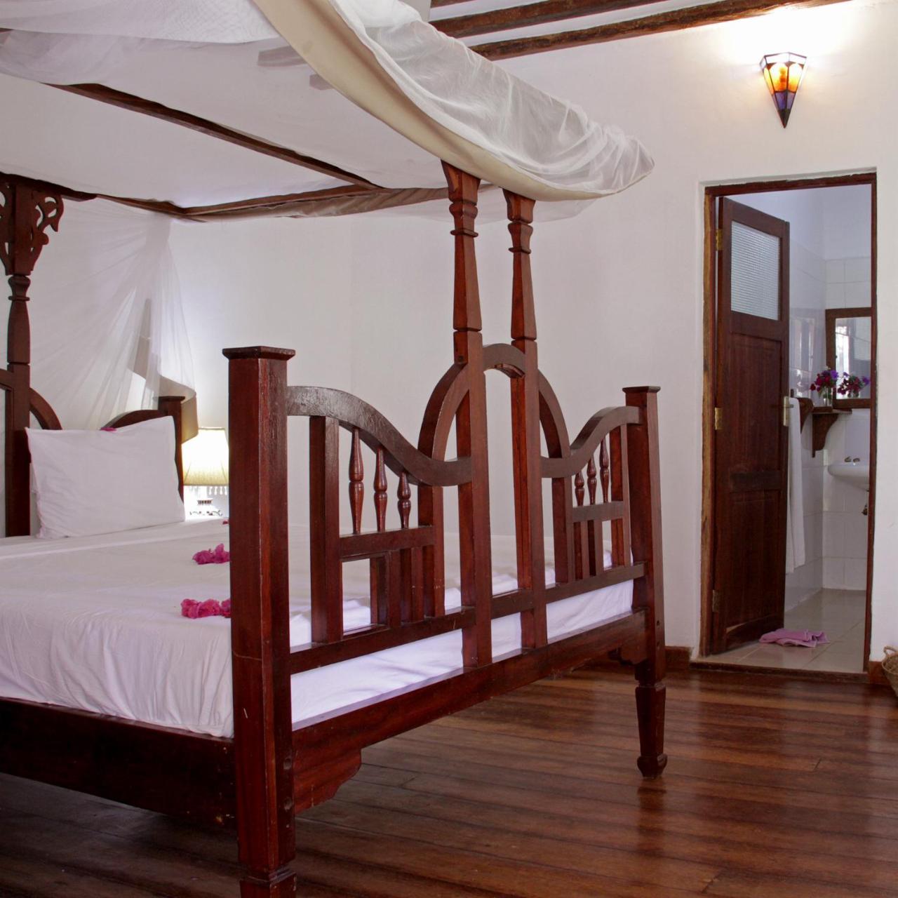 Panga Chumvi Beach Resort 马特姆维 外观 照片