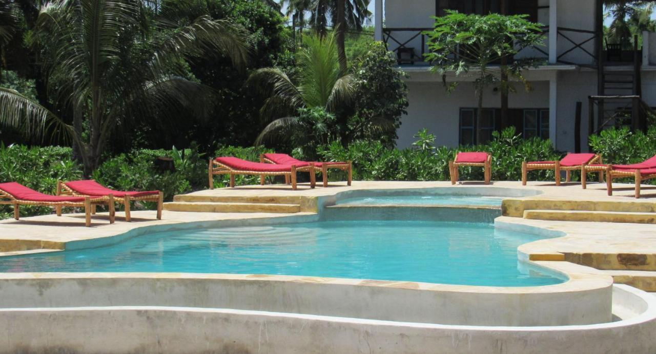 Panga Chumvi Beach Resort 马特姆维 外观 照片